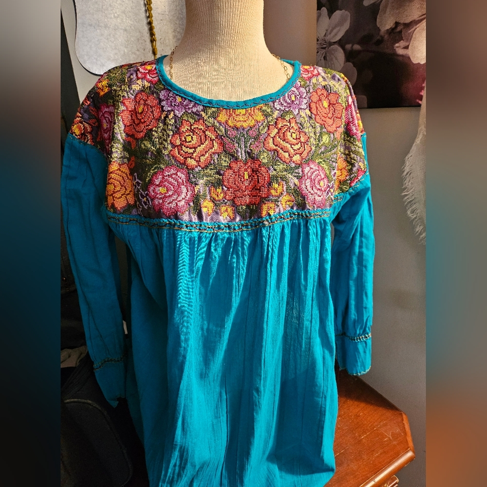 Mexicana Embroidered blouse